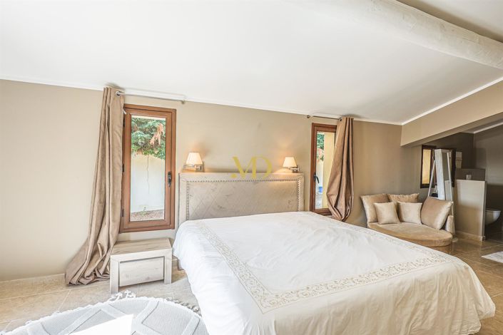 Image No.34-4 Bed House for sale