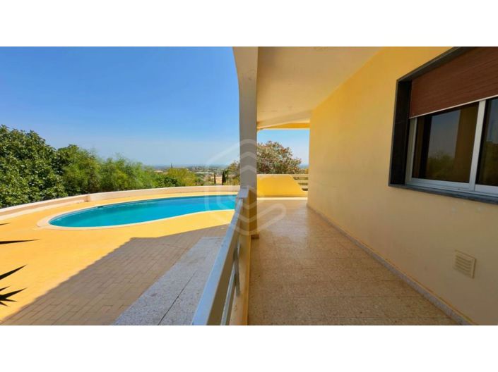 Image No.25-7 Bed House for sale