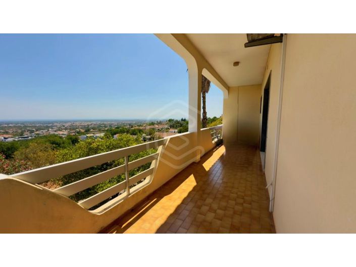 Image No.38-7 Bed House for sale