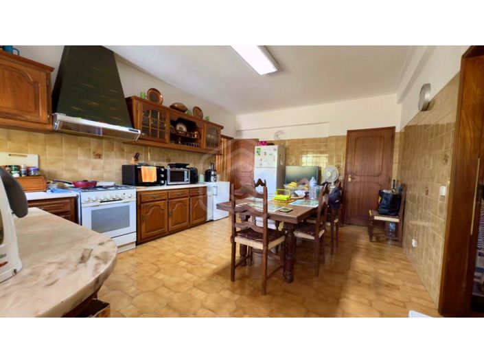 Image No.50-7 Bed House for sale