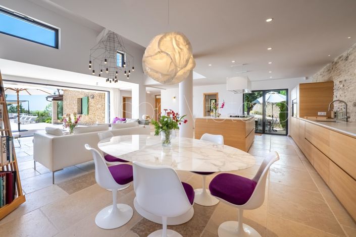 Image No.19-5 Bed House for sale