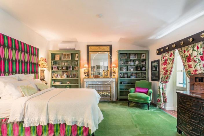 Image No.11-8 Bed House for sale