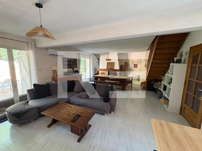 Image No.2-Maison de 3 chambres à vendre à Nîmes