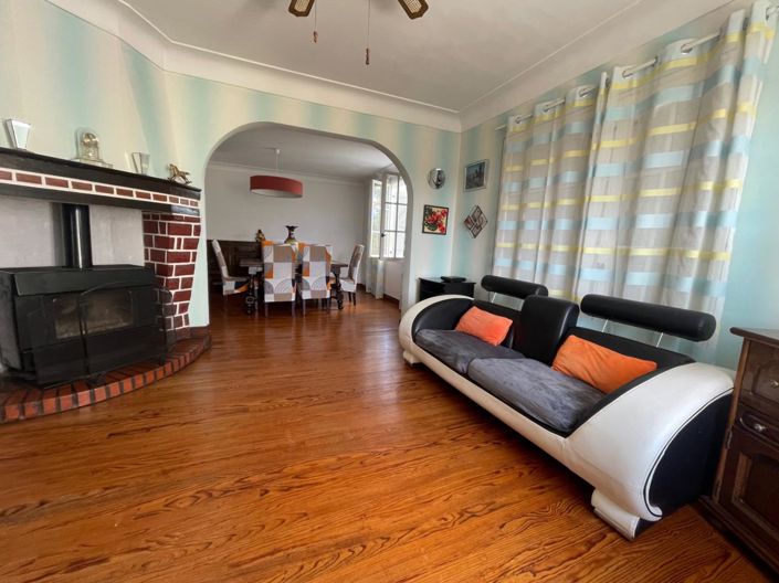 Image No.4-3 Bed House for sale