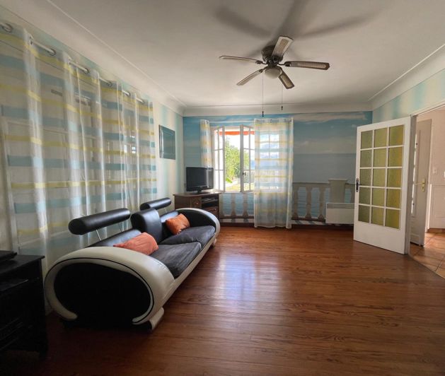 Image No.6-3 Bed House for sale