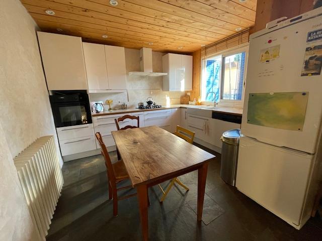 Image No.4-3 Bed House for sale