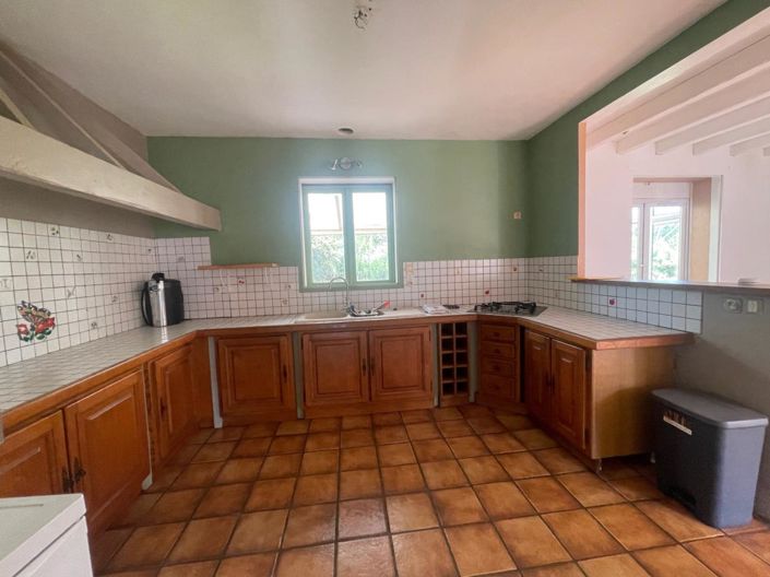 Image No.5-4 Bed House for sale