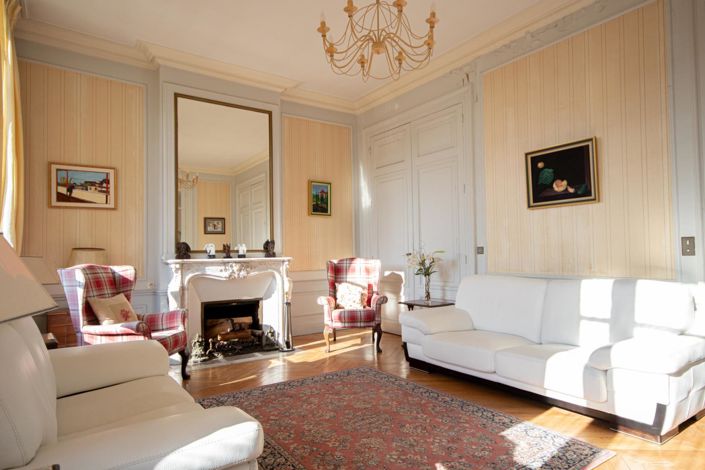 Image No.11-6 Bed Apartment for sale