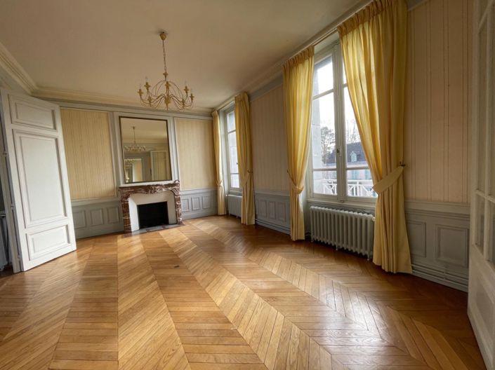 Image No.6-6 Bed Apartment for sale