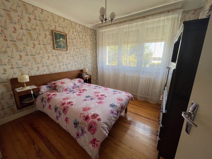 Image No.11-4 Bed House for sale