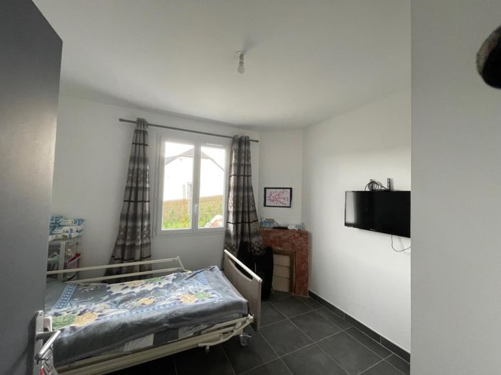 Image No.4-4 Bed House for sale