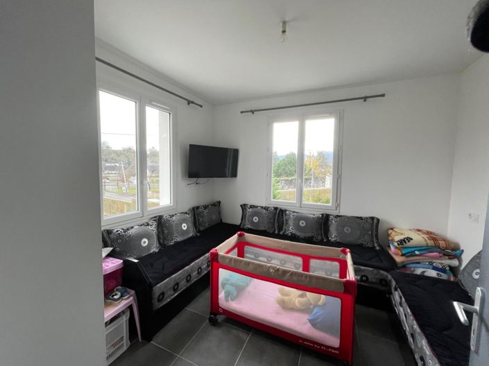 Image No.5-4 Bed House for sale