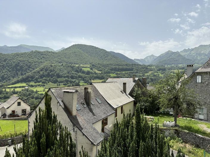 Image No.5-5 Bed House for sale