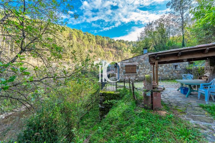 Image No.10-10 Bed House for sale