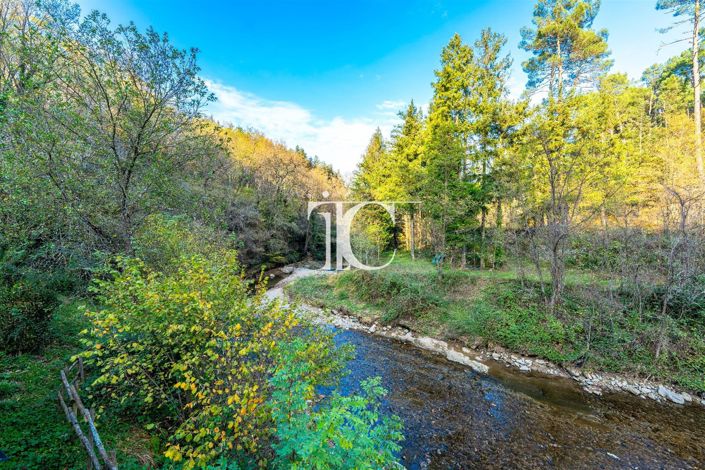 Image No.15-10 Bed House for sale