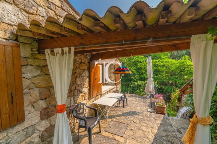 Image No.9-10 Bed House for sale