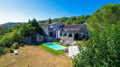 1 - Saint-Paul-le-Jeune, House