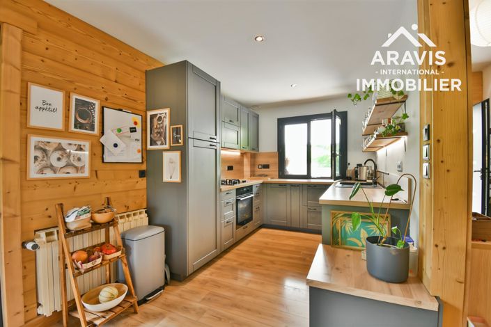 Image No.4-3 Bed House for sale