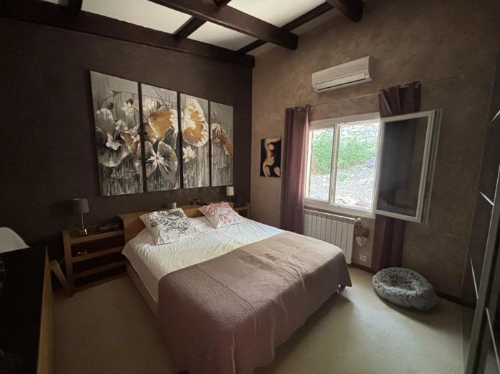 Image No.18-3 Bed House for sale