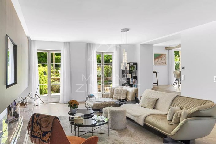 Image No.14-4 Bed House for sale