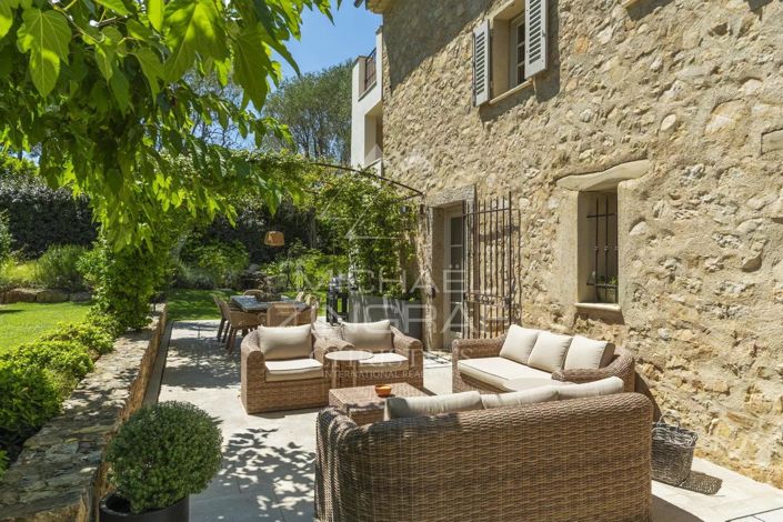 Image No.5-4 Bed House for sale