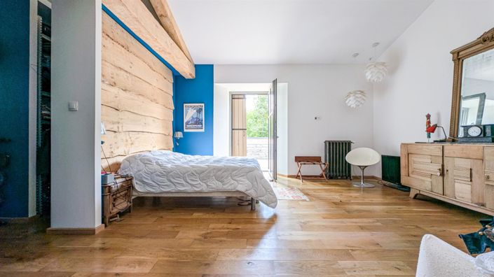 Image No.12-10 Bed House for sale