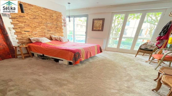 Image No.8-3 Bed Apartment for sale