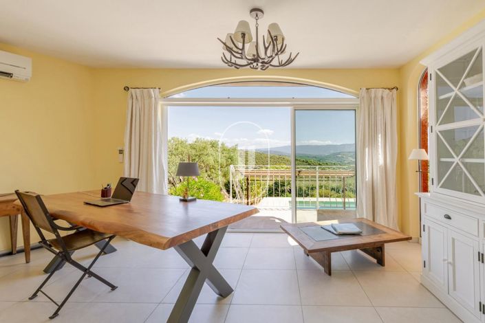 Image No.5-4 Bed House for sale