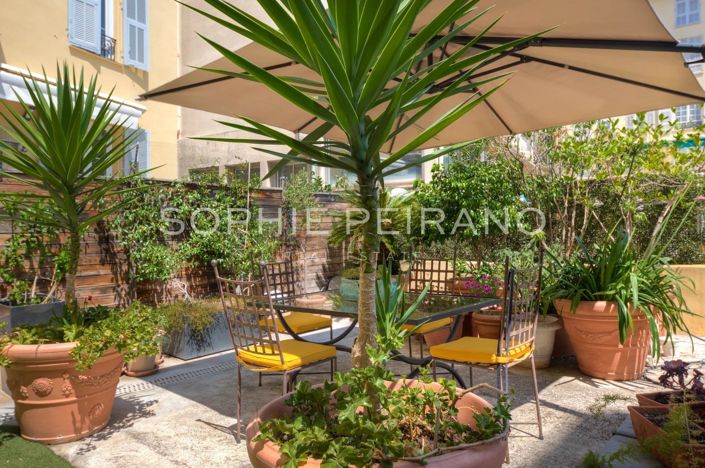 Image No.1-2 Bed House for sale