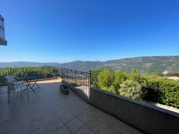 Image No.29-House for sale