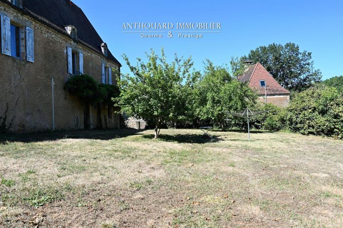 Image No.12-4 Bed House for sale