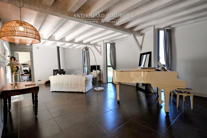 Image No.14-4 Bed House for sale