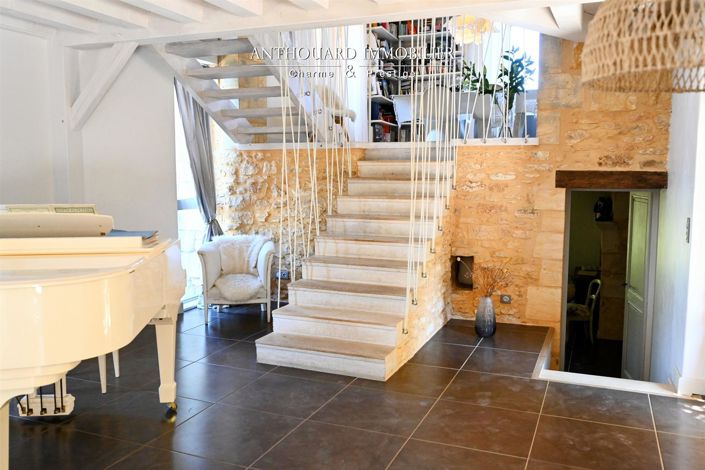 Image No.19-4 Bed House for sale