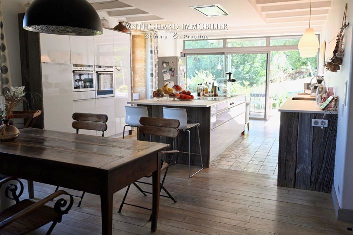 Image No.23-4 Bed House for sale