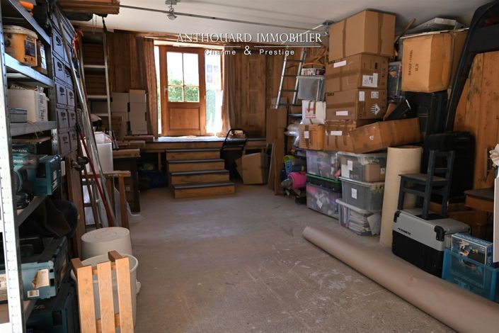 Image No.35-4 Bed House for sale