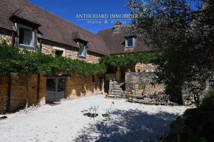 Image No.4-4 Bed House for sale