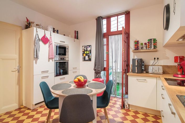 Image No.6-3 Bed House for sale