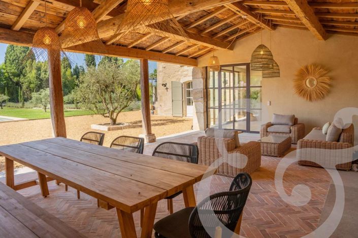 Image No.2-5 Bed House for sale