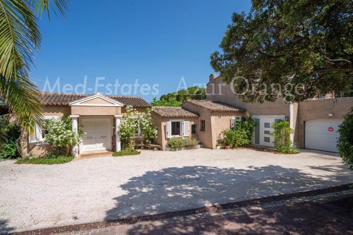 Image No.41-8 Bed House for sale