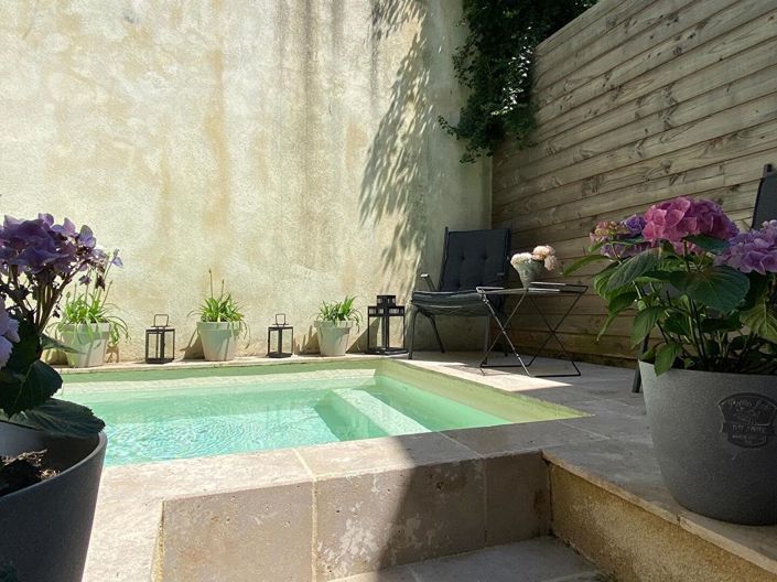 Image No.16-5 Bed Property for sale