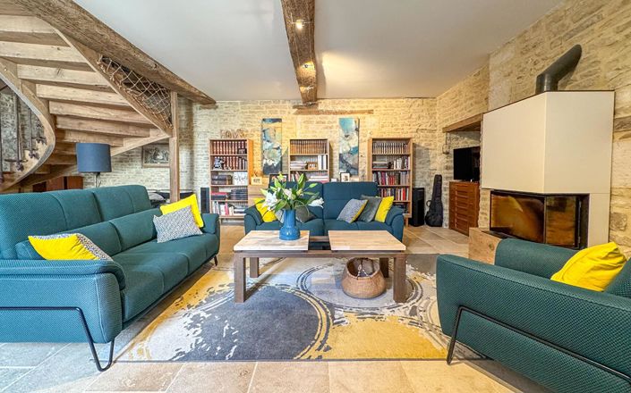 Image No.4-5 Bed Property for sale