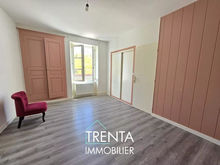 Image No.13-5 Bed House for sale