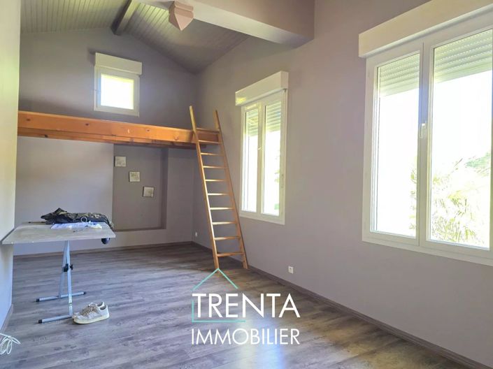 Image No.14-5 Bed House for sale