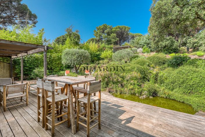 Image No.6-4 Bed House for sale