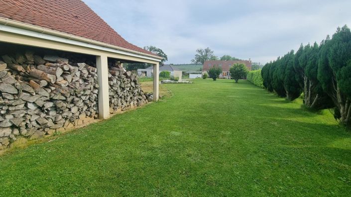 Image No.11-3 Bed House for sale