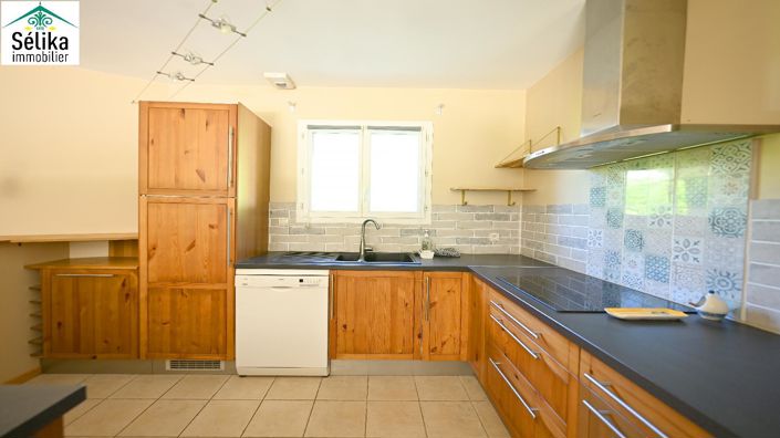 Image No.5-3 Bed House for sale