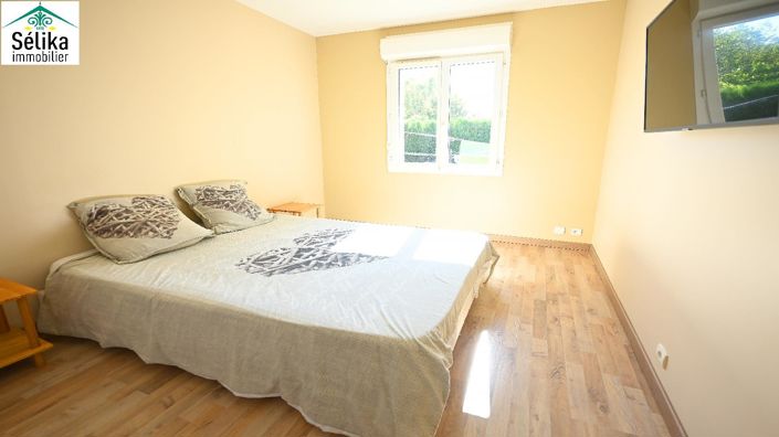 Image No.7-3 Bed House for sale