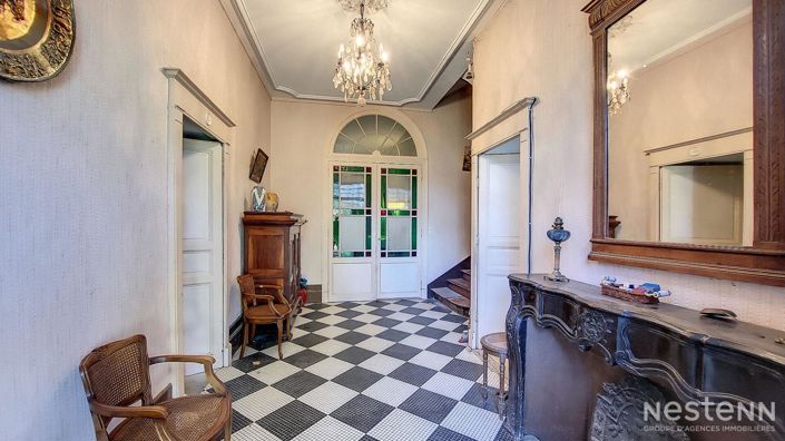 Image No.7-5 Bed House for sale