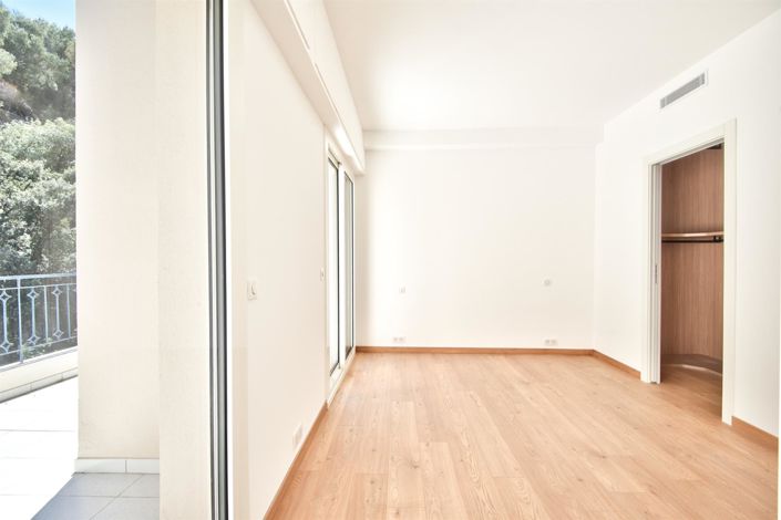 Image No.10-Appartement de 4 chambres à vendre à Nice