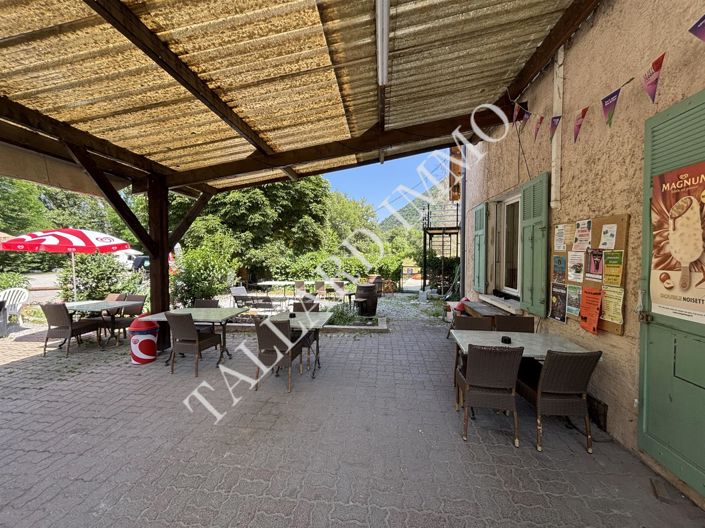 Image No.12-5 Bed House for sale